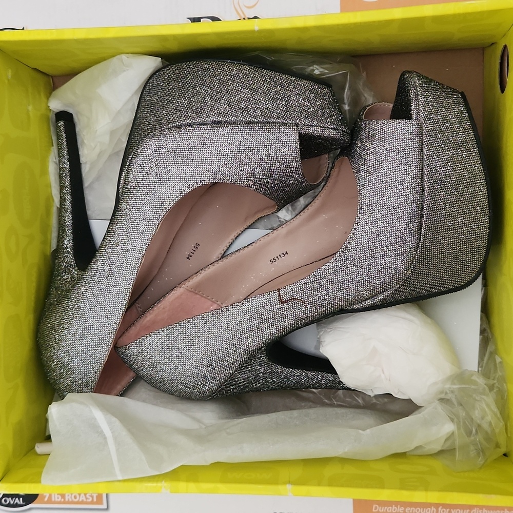 Sliver glitter heels
